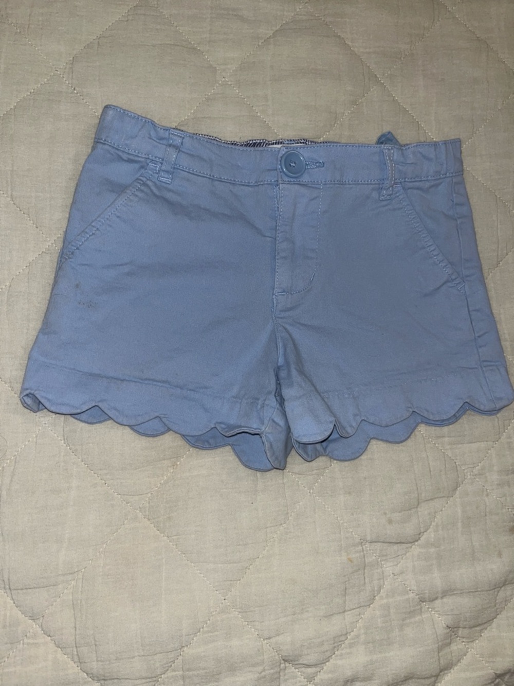 crown & ivy Light Blue Scalloped Hem Girls' Shorts